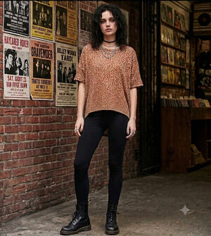 Vintage Y2k Grunge asymmetrical Delia cheetah print top Size Large Mob wife vibe